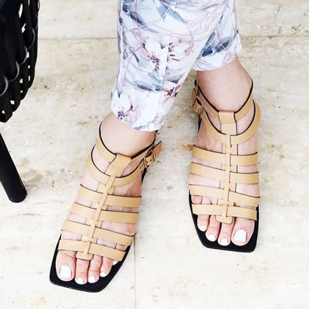 BEIGE DAVID ISAAC 🆕 SANDALS Flat Size 6 Style: SENSATION NWT Box included